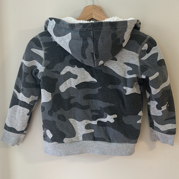 Eddie Bauer Camouflage Zip Up Hoodie Sweatshirt with Fuzzy Lining Size 5/6 - Picture 8 of 11